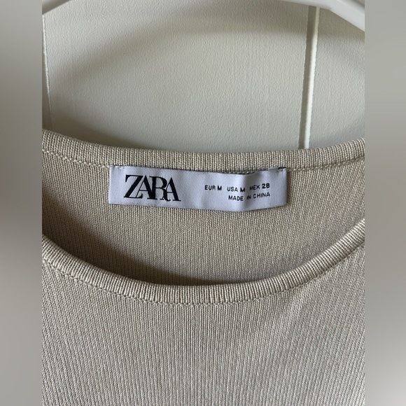 Zara Beige Knit Sweater - Picture 2 of 5